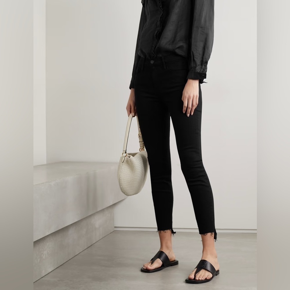 FRAME Le Skinny de Jeanne black jeans with raw jagged hems size 24
